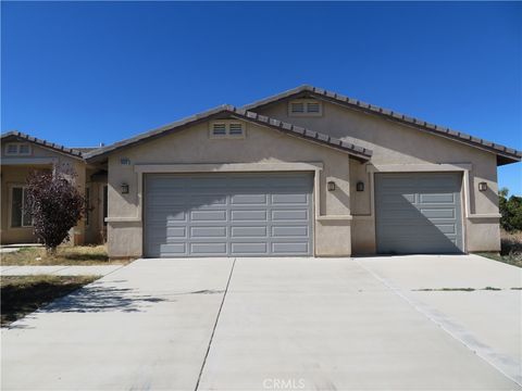 9322 Hollywood Court Phelan CA 92371