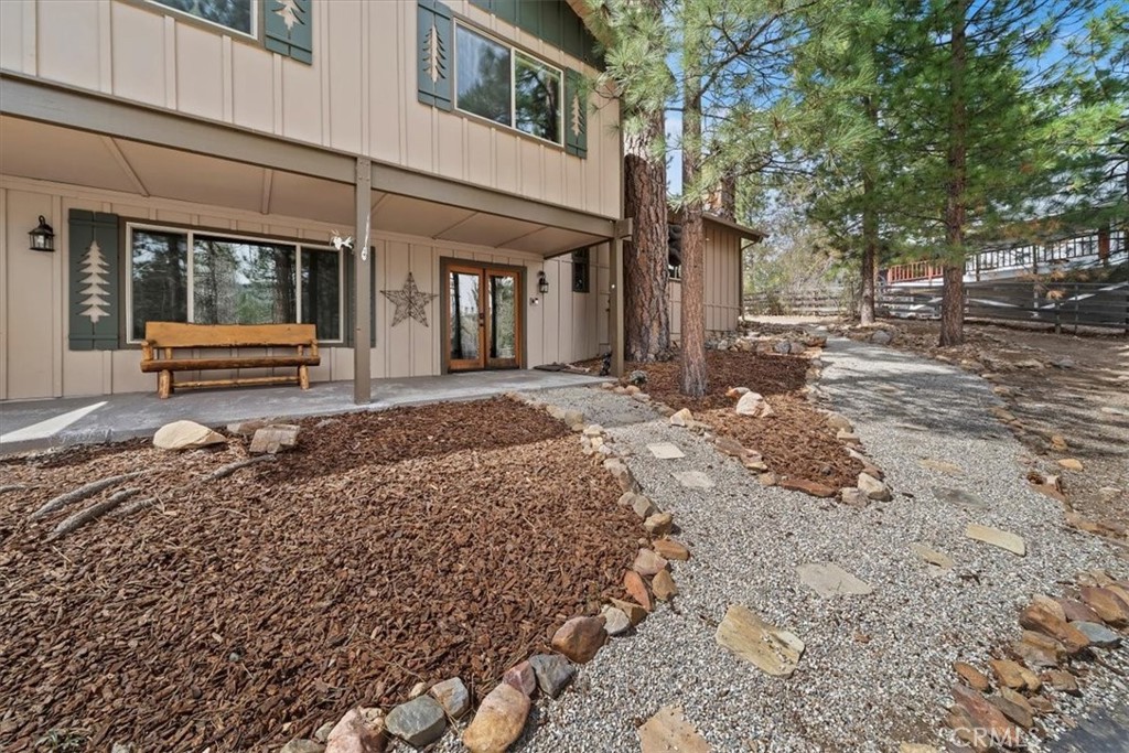 41604 Hummingbird Lane