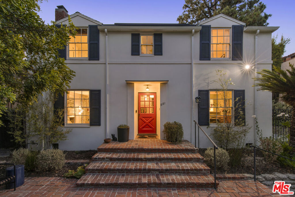 881 Cumberland Road