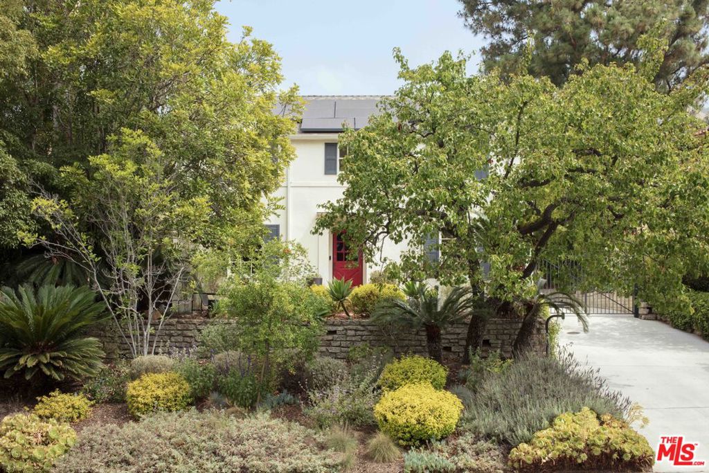881 Cumberland Road