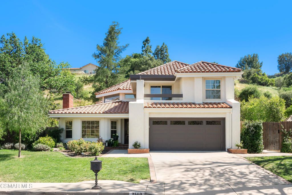 Photo of 2140 Glastonbury Road, Westlake Village, CA 91361 (MLS # 226001271)