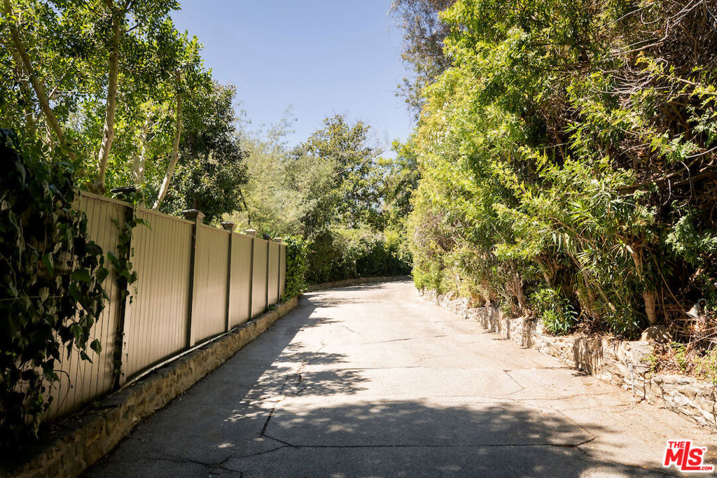 10934 Bellagio Road