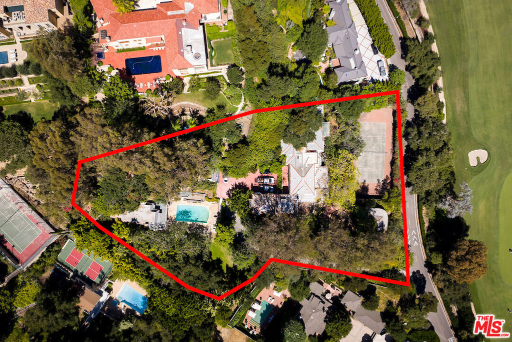 10934 Bellagio Road