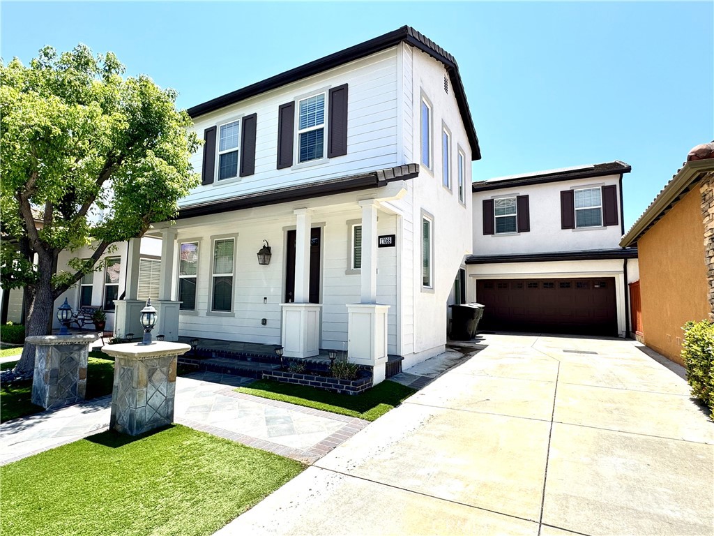 17068 Camino Galvez