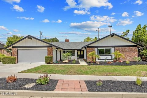 Photo of 1847 Nowak Avenue, Thousand Oaks, CA 91360 (MLS # 226003164)