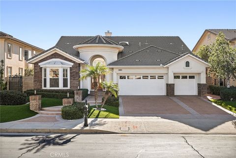 Photo of 20356 Via Cellini, Porter Ranch, CA 91326 (MLS # SR26054557)