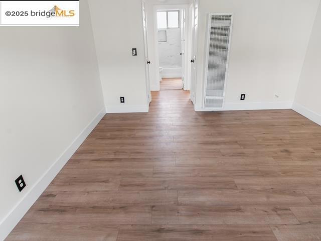 EASTOALAND - Residential Lease