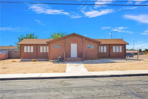 Photo of 16161 Lorene Drive, Victorville, CA 92395 (MLS # HD26166591)
