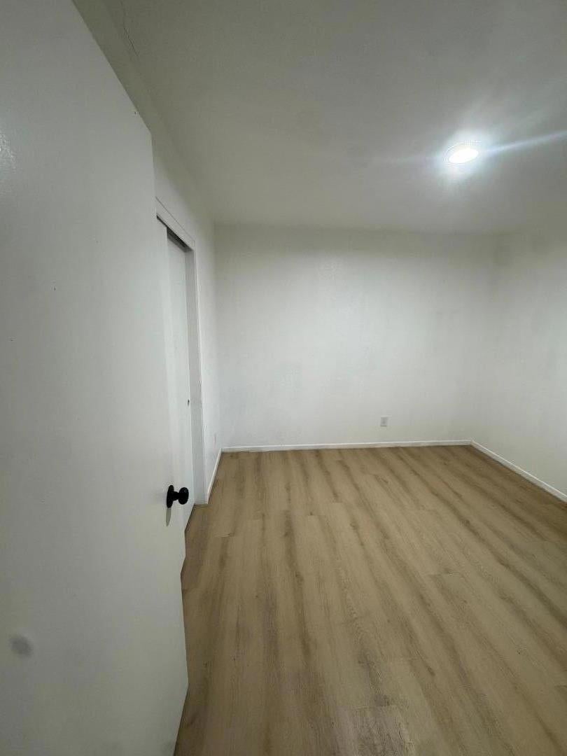 515 N Santa Monica Street
