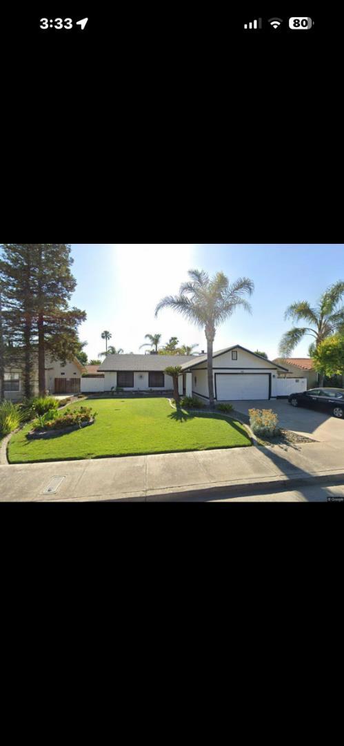 Photo of 515 N Santa Monica Street, Los Banos, CA 93635 (MLS # ML82060244)