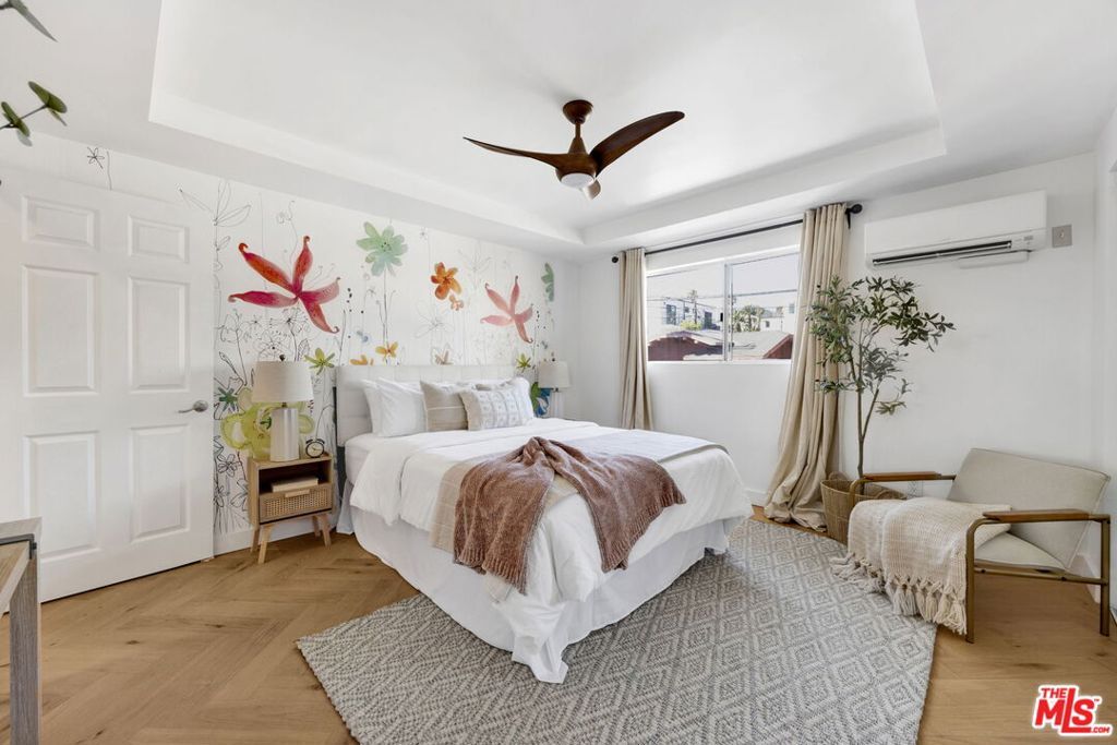 Photo of 1351 N Orange Drive #106, Los Angeles, CA 90028 (MLS # 26651485)