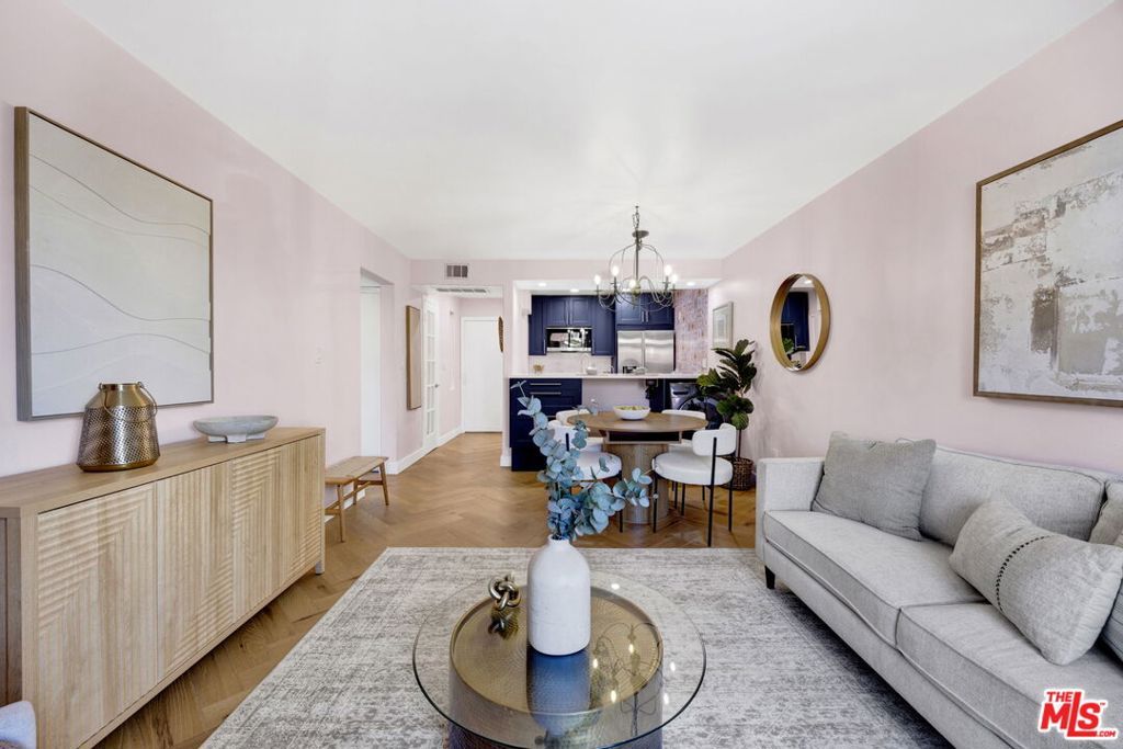 Photo of 1351 N Orange Drive #106, Los Angeles, CA 90028 (MLS # 26651485)