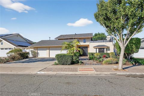 18547 Santa Ynez Fountain Valley CA 92708