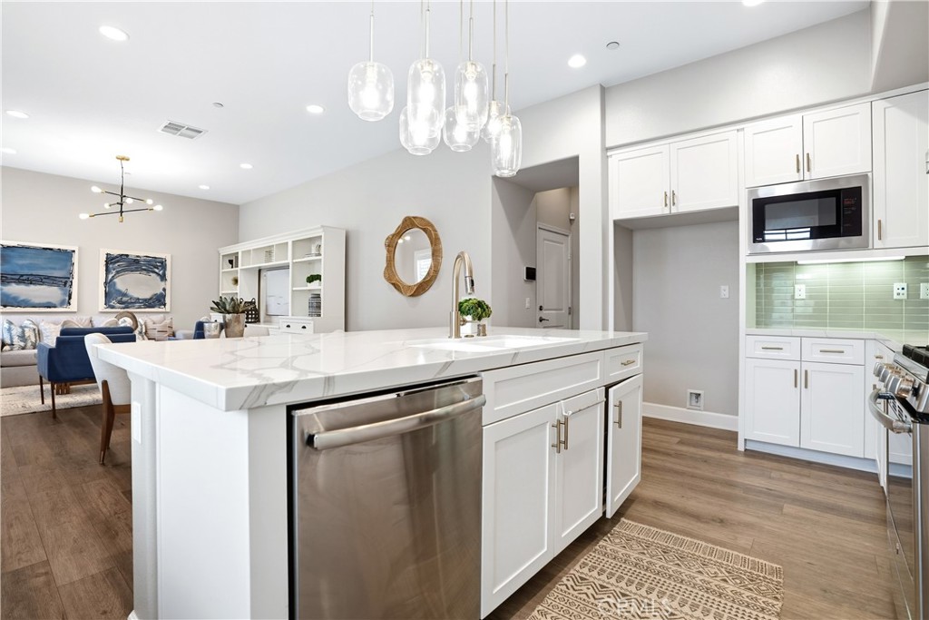 Verandas (ESVERA) - Residential Lease