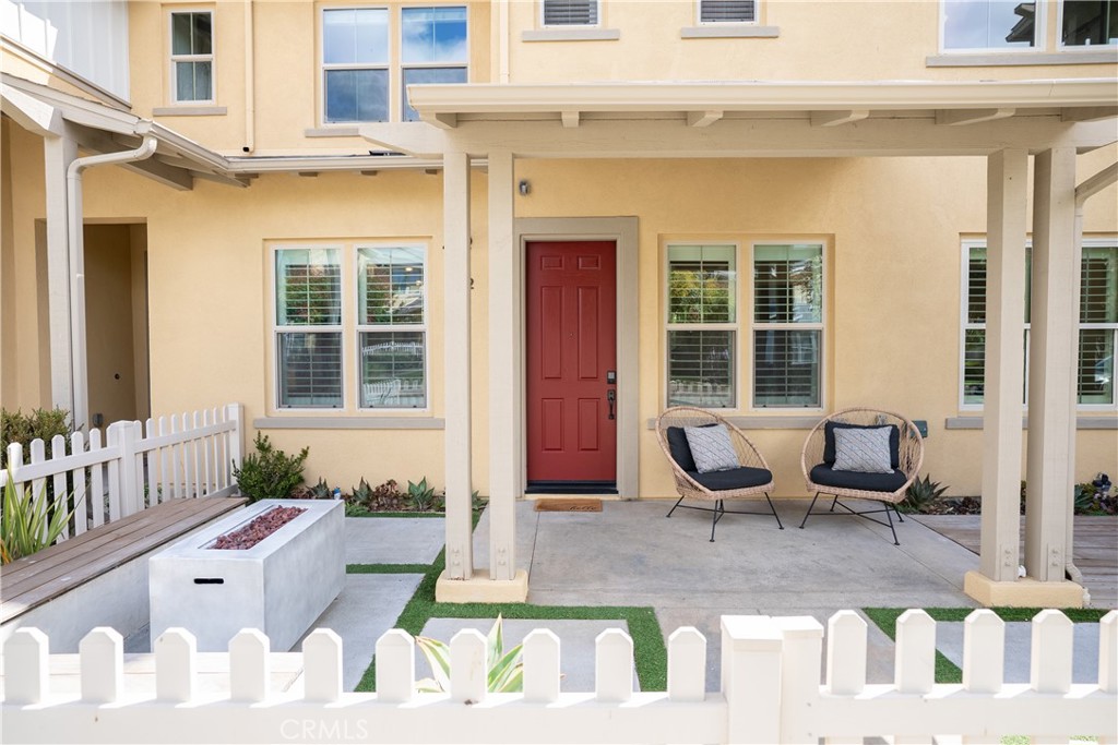 Verandas (ESVERA) - Residential Lease