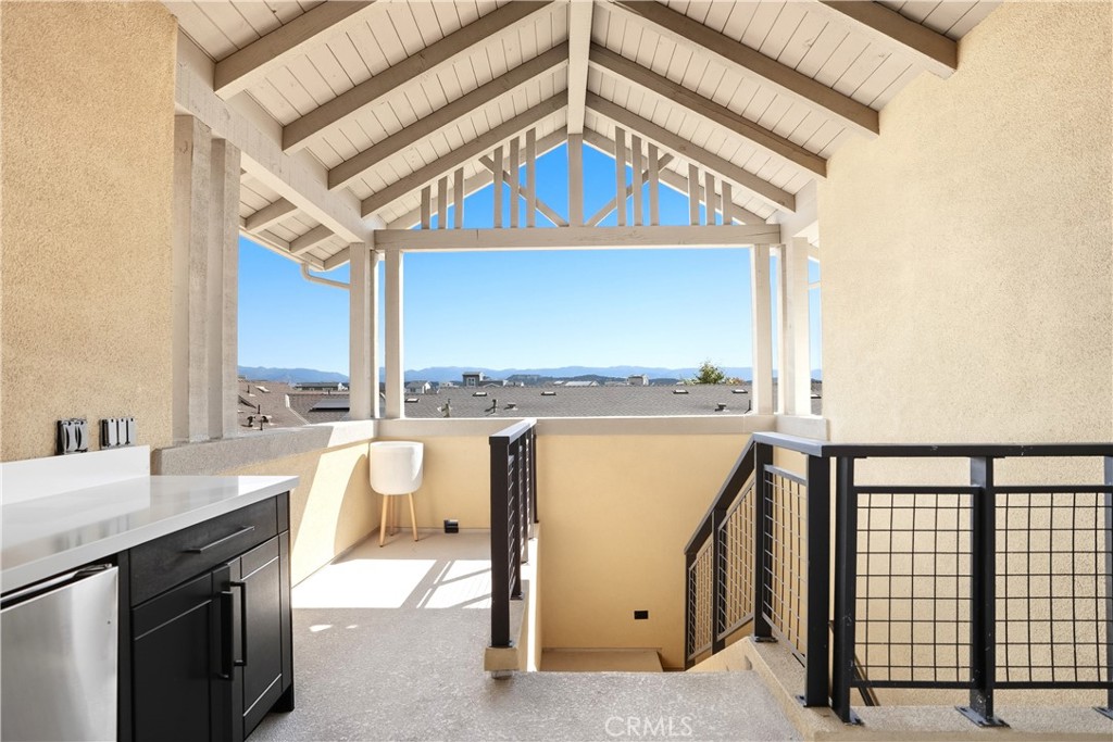 Verandas (ESVERA) - Residential Lease