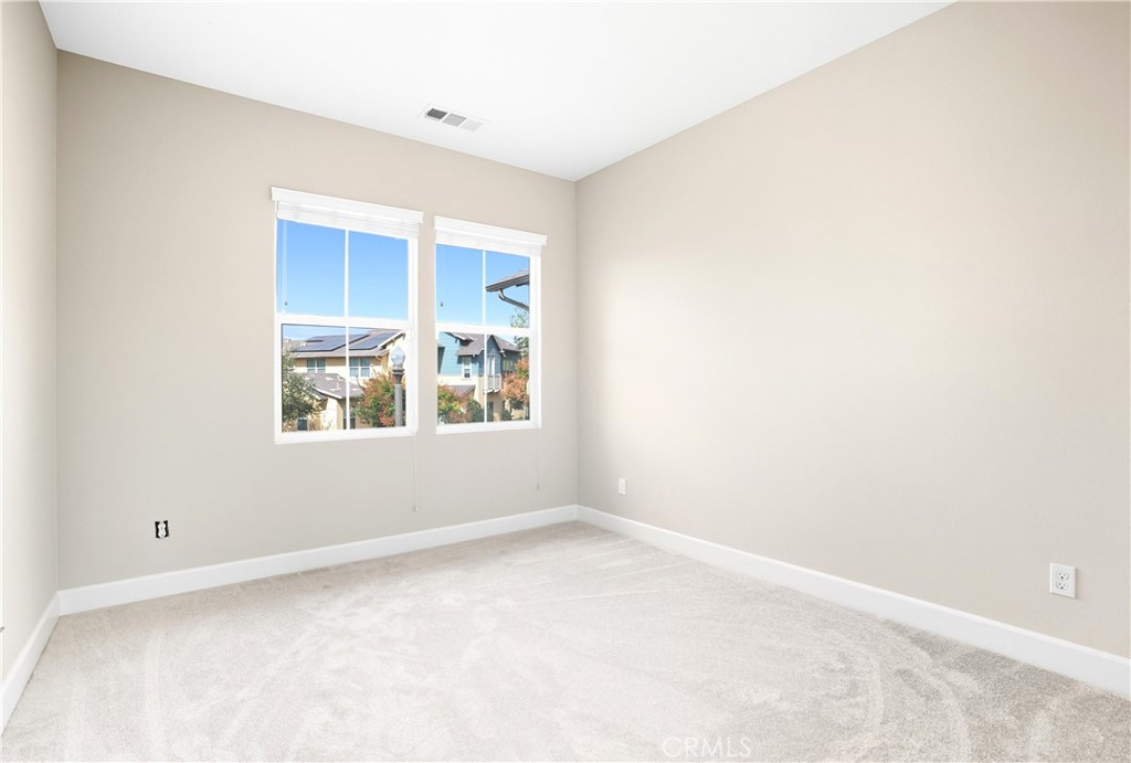 Verandas (ESVERA) - Residential Lease