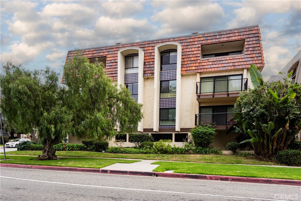 2201 Via Carrillo 1A