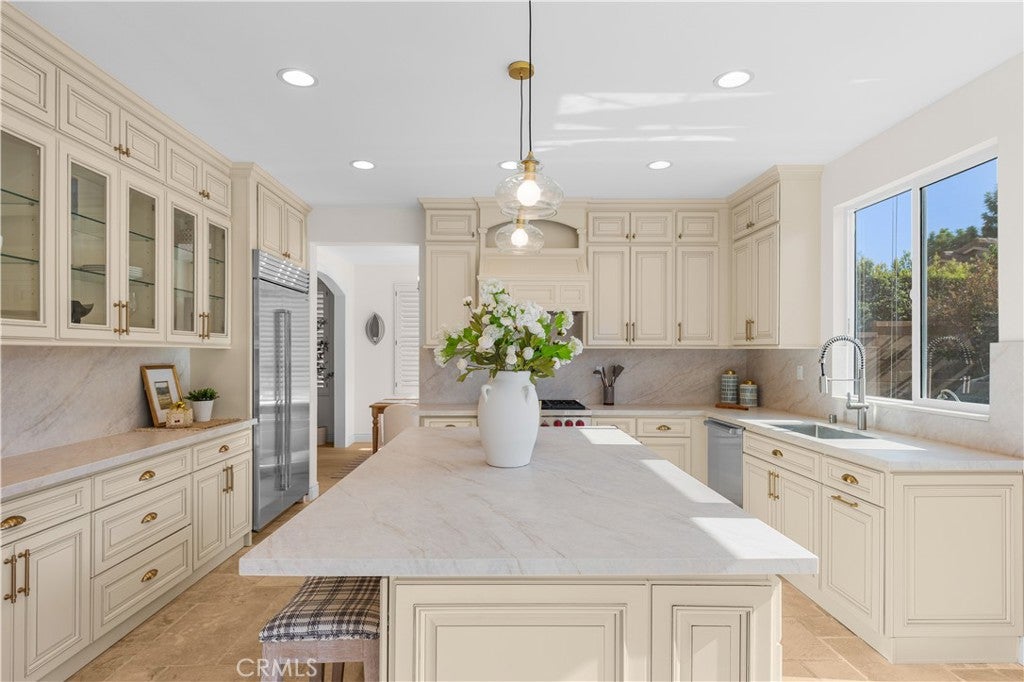 48 Parkcrest