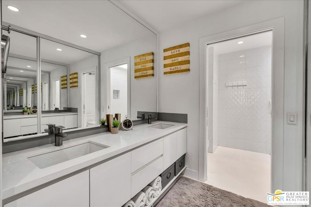 Cathedral Canyon Country Club - Residential