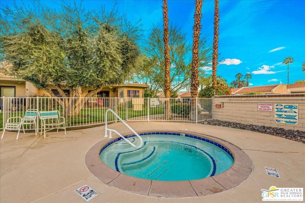 Cathedral Canyon Country Club - Residential