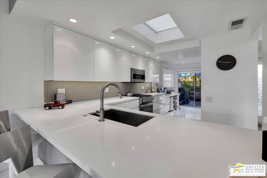 Cathedral Canyon Country Club - Residential