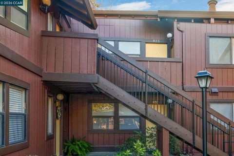 833 Camelback Pl Pleasant Hill CA 94523