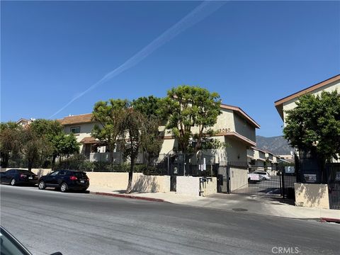 Photo of 13080 Dronfield Ave #23, Sylmar, CA 91342 (MLS # AR26079208)