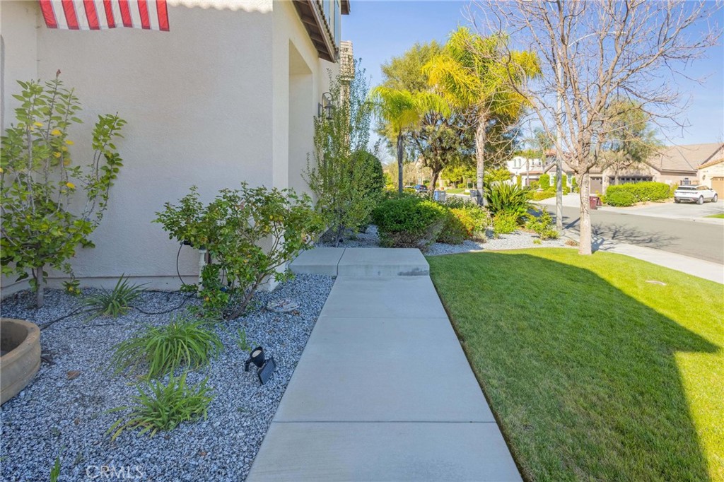 35385 Summerholly Lane