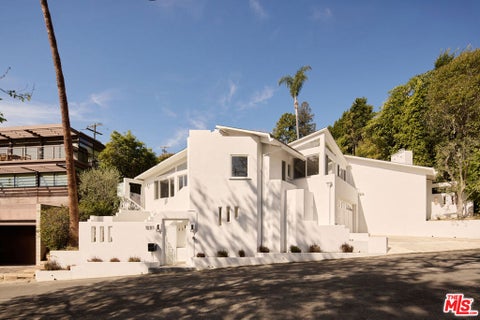 Photo of 12317 Rochedale Lane, Los Angeles, CA 90049 (MLS # 26845137)