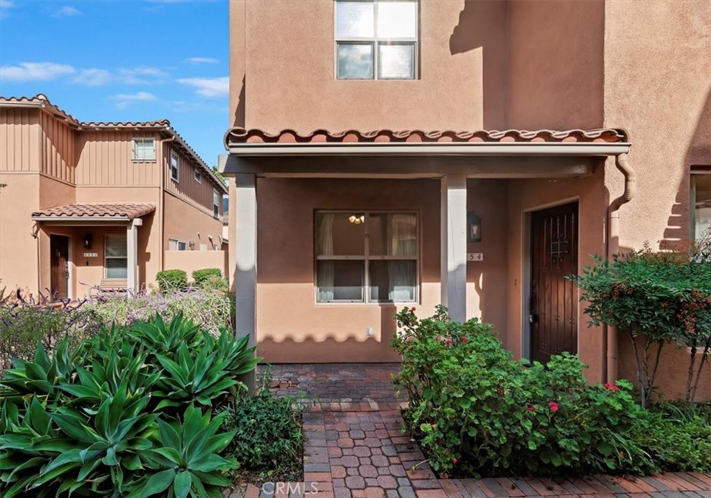 2454 Crossroads Court