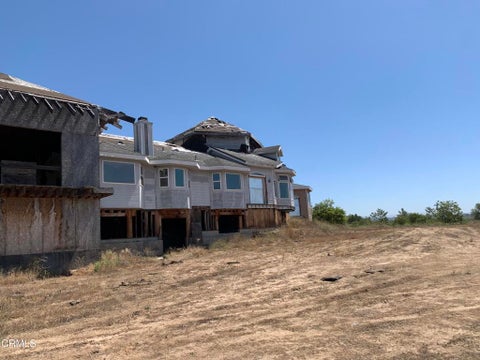 Photo of 9200 Stockton Road, Moorpark, CA 93021 (MLS # V1-37088)