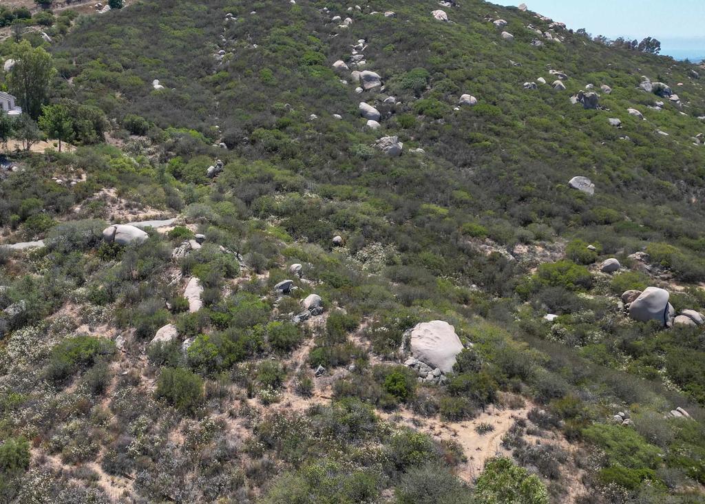 Ramona - Land