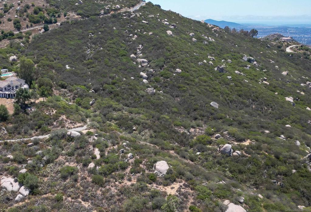 Ramona - Land
