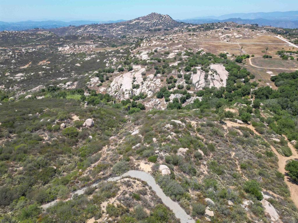Ramona - Land