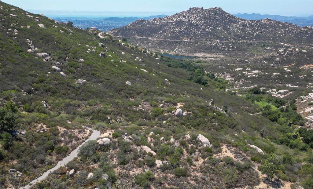 Ramona - Land