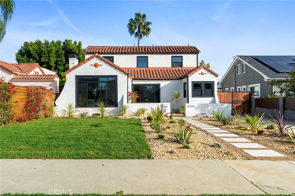 5334 Hillcrest Drive