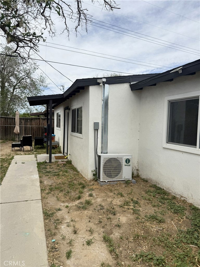45445 Cedar Ave.