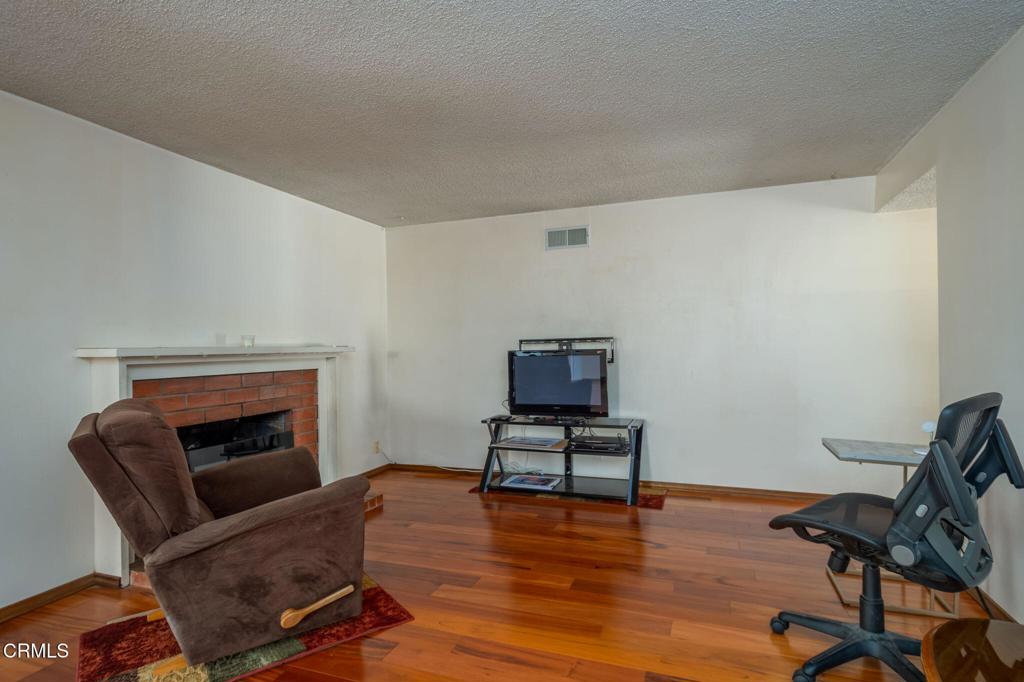 Fillmore - 1487 - Residential