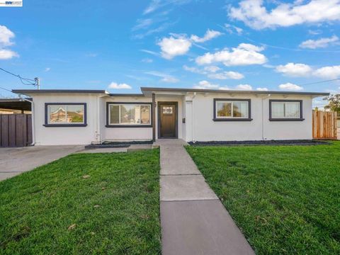 Photo of 36605 36605 Hafner St St, Newark, CA 94560 (MLS # 41126278)