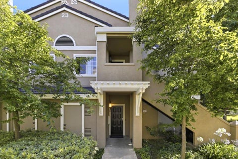 Photo of 854 Lake Mcclure Drive, San Jose, CA 95123 (MLS # ML82050812)