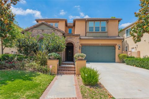 Photo of 572 E Vosburg Drive, Azusa, CA 91702 (MLS # TR26116392)