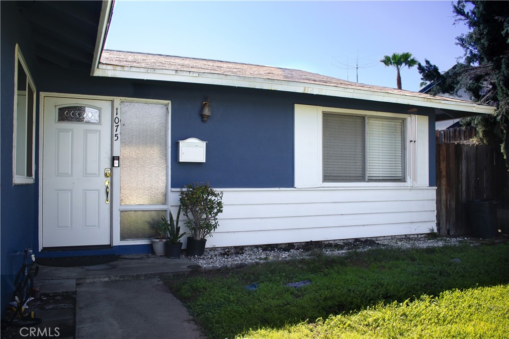 1075 Daisy Street