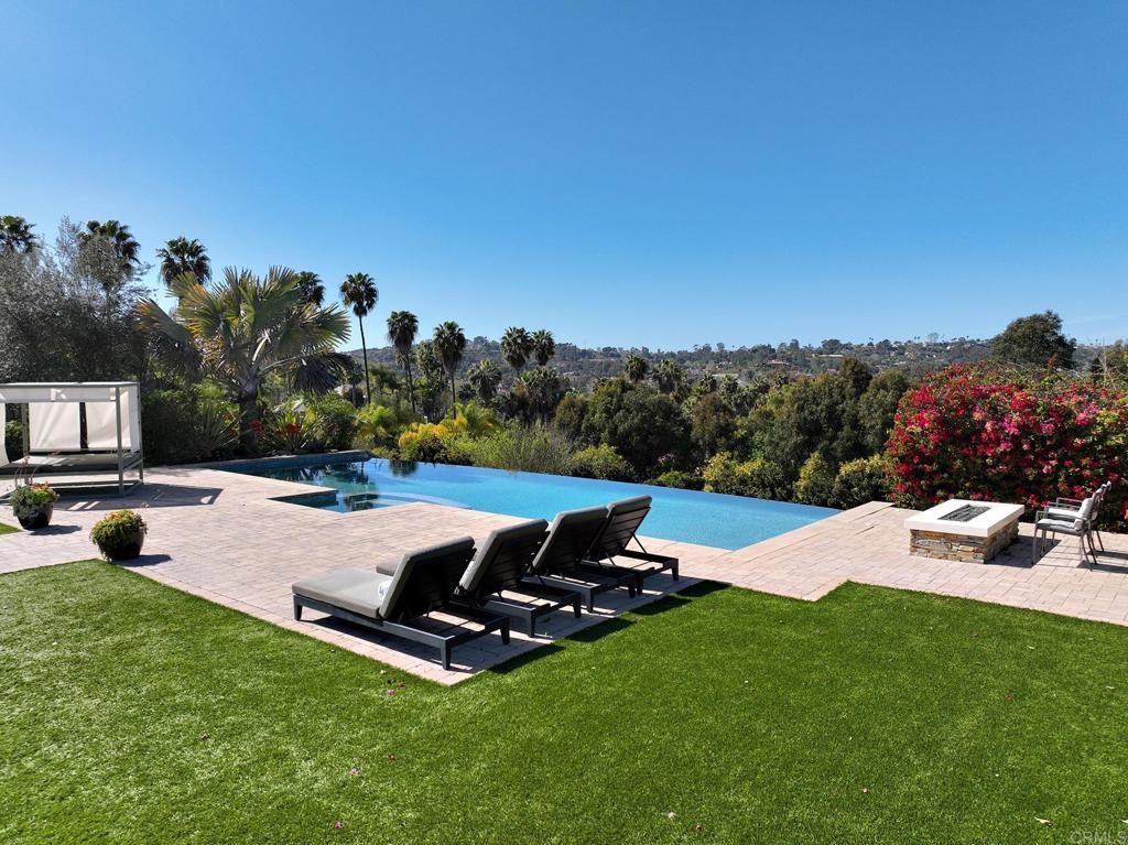 Photo of 4773 El Mirlo, Rancho Santa Fe, CA 92067 (MLS # NDP2603678)