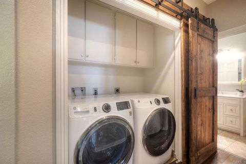 Tiny photo for 574 Golf Glen Dr, San Marcos, CA 92069 (MLS # NDP2602179)