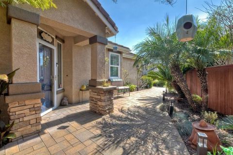 Tiny photo for 574 Golf Glen Dr, San Marcos, CA 92069 (MLS # NDP2602179)