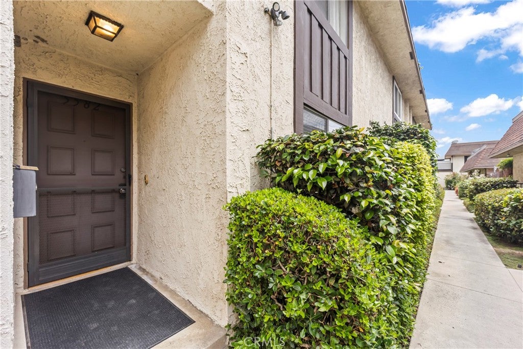 5582 Temple City Blvd BLVD
