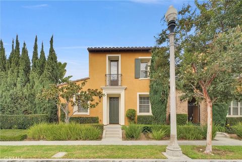 Photo of 65 Chantilly, Irvine, CA 92620 (MLS # OC25258117)