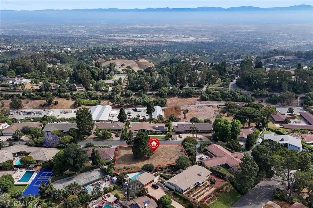 6 Coveview Drive