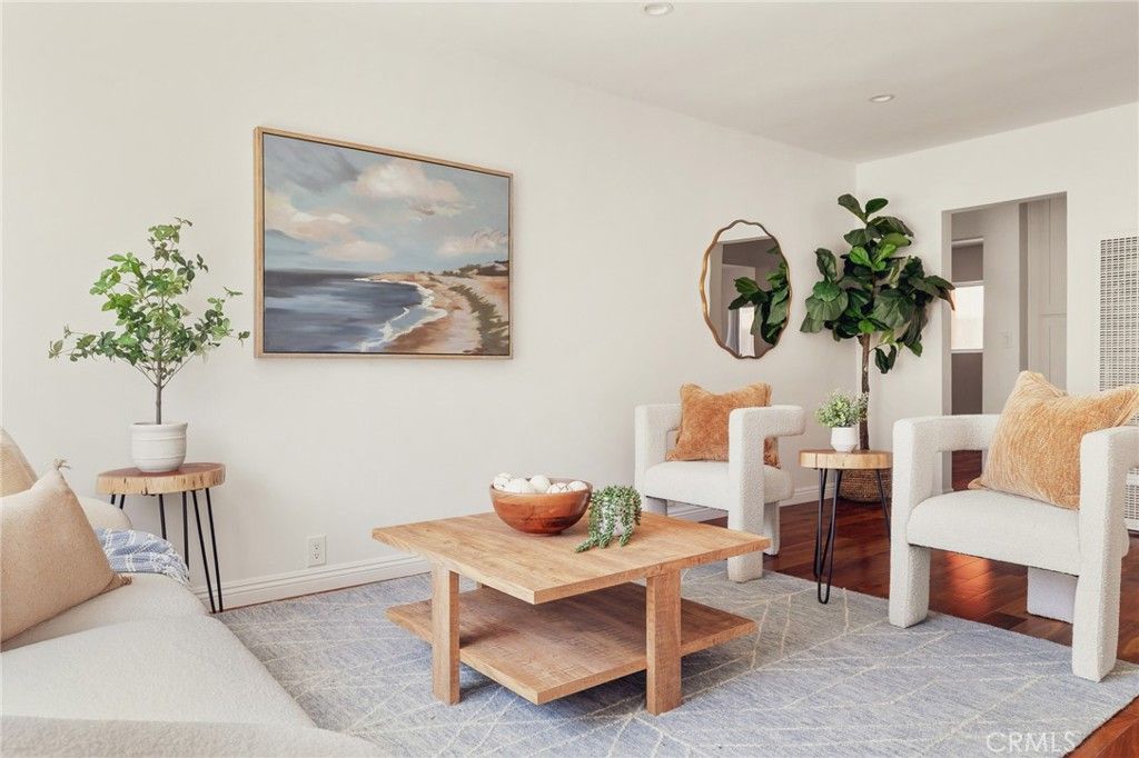 Photo of 1918 11th Street #D, Santa Monica, CA 90404 (MLS # SR25187510)